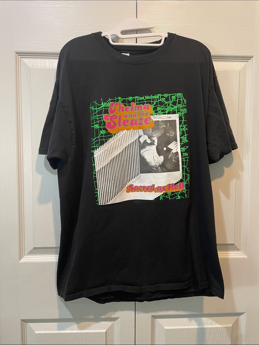 Thelma and the Sleaze ‘Sacred as Hell’ black graphic band tee sz L (?)